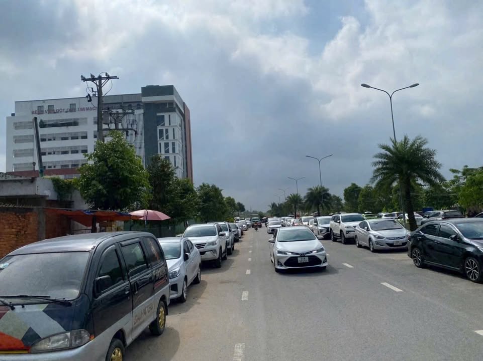 Bán gấp mặt tiền FrontHouse đường số 1, quận Ninh Kiều, 168m² - Đối diện bệnh viện Chỉnh hình