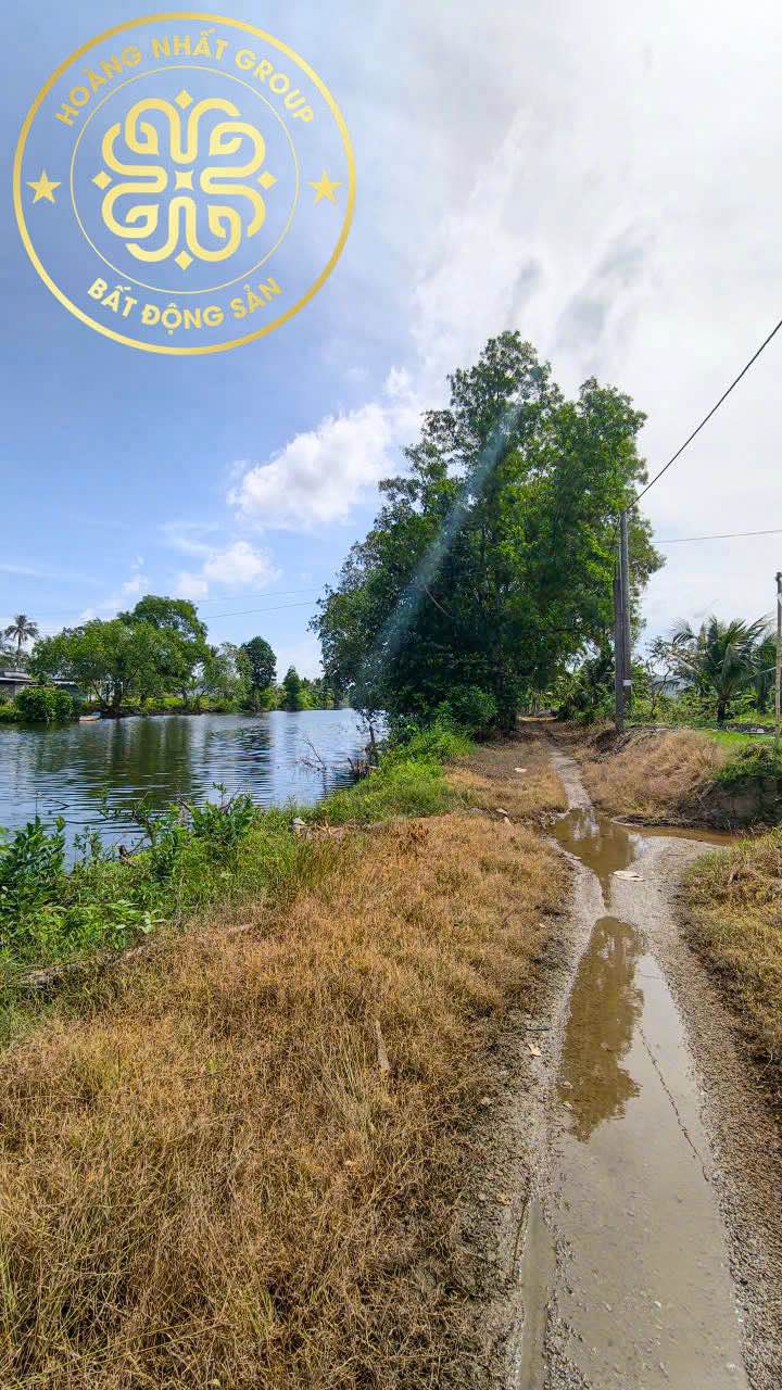 Đất ven sông 2 mặt tiền Tân Thành Cà Mau 7583m² giá 3.9 tỷ - Tiềm năng phát triển lớn!