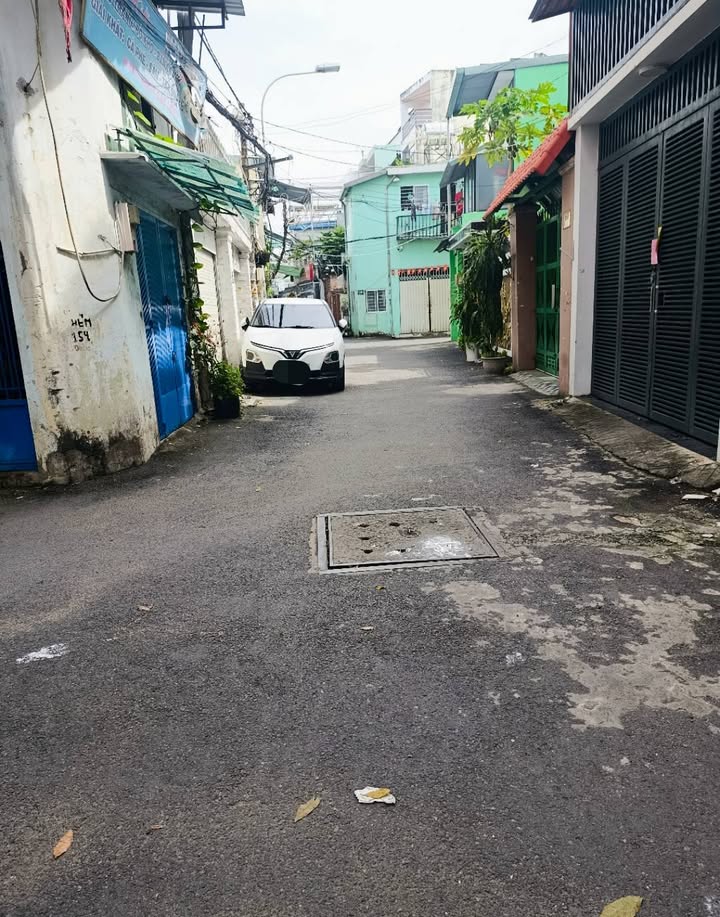 Nhà phố Gò Vấp 44m² giá 7.8 tỷ - Hẻm xe hơi đỗ cửa, kinh doanh thuận lợi!