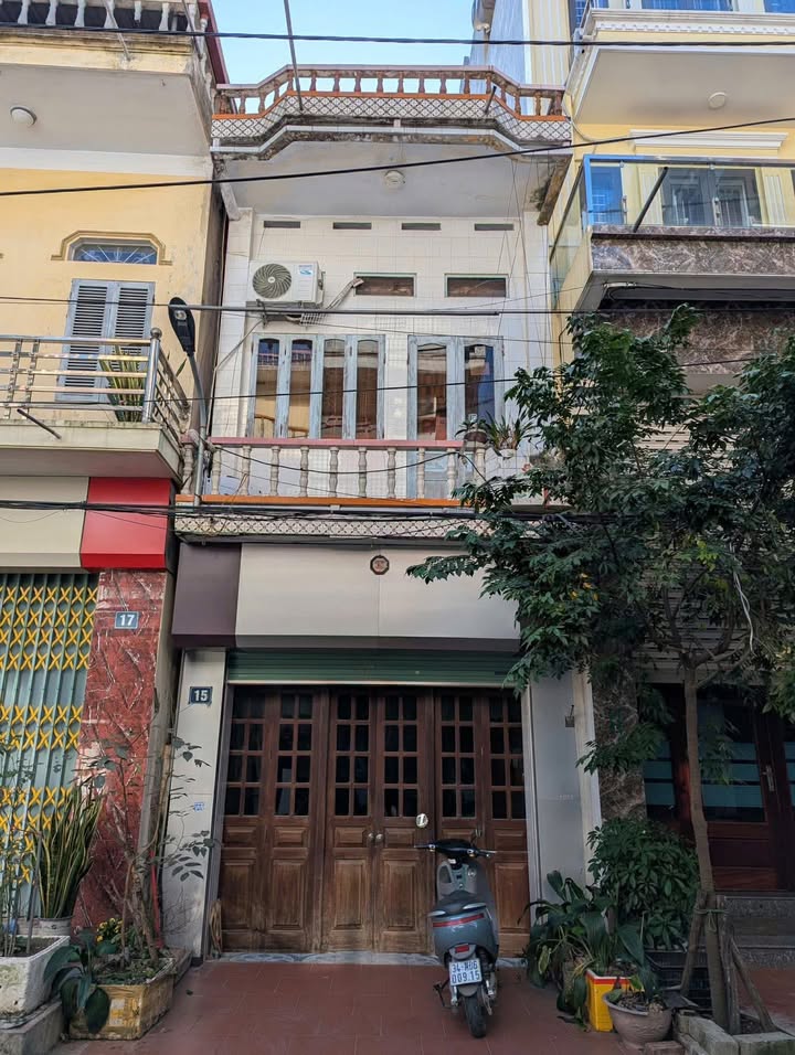 Nhà 2 tầng trung tâm Kẻ Sặt 69m² giá 3.9 tỷ - Không cần sửa chữa!