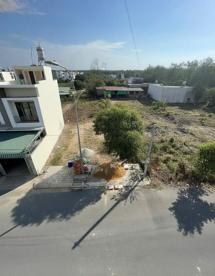 Đất nền Củ Chi 125m² giá 1.4 tỷ - Vị trí vàng gần chợ, bệnh viện, khu công nghiệp!