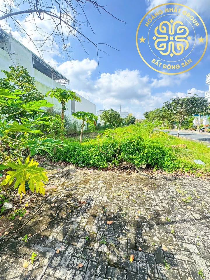 Đất nền góc 2 mặt tiền KDC Minh Thắng Cà Mau 226.71m² giá 4.9 tỷ - Vị trí đẹp, thuận tiện kinh doanh!