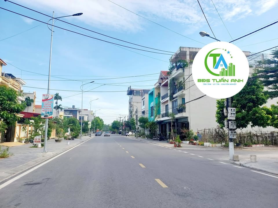Đất nền mặt tiền đường Nguyễn Chí Thanh, Hưng Yên 110m² - Sổ hồng chính chủ, giá tốt!
