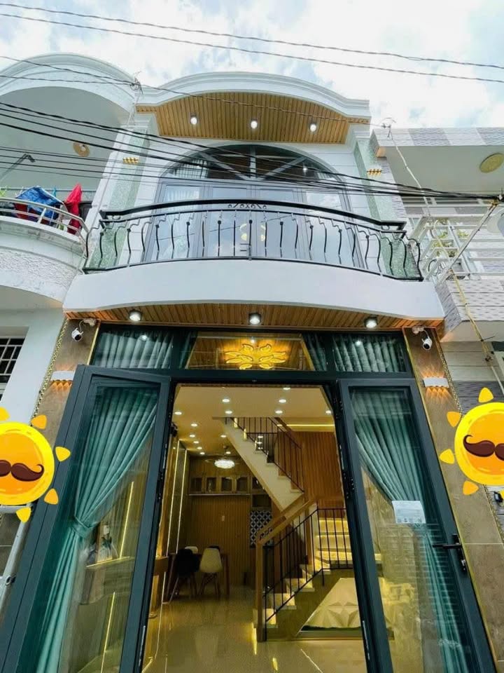 Nhà Gò Vấp 3PN giá 2 tỷ - Sổ hồng riêng, khu dân cư đông đúc!