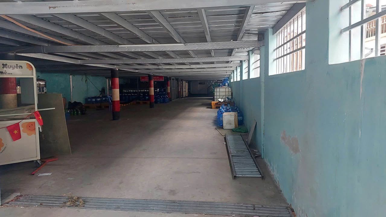 Cho thuê mặt bằng nguyên căn đường 30/4, phường 11, Vũng Tàu 700m² - Phù hợp kinh doanh đa dạng