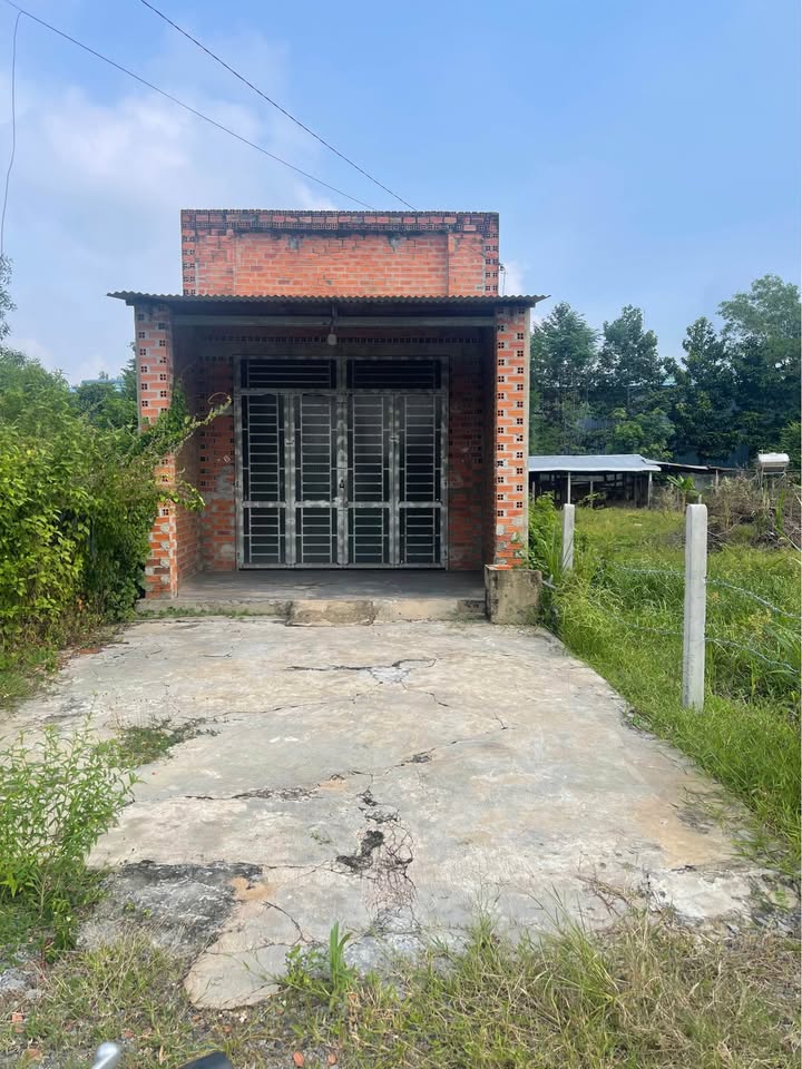 Nhà cấp 4 Gò Dầu 175m² giá 600 triệu - Dọn vào ở ngay!