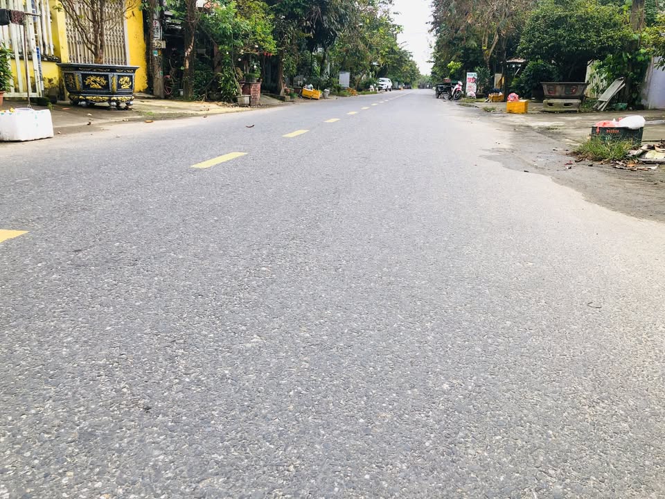 Nhà mặt tiền đường Văn Tiến Dũng, Thanh Hà, Hội An 100m² giá 2 tỷ - Cách phố cổ chỉ 5 phút!