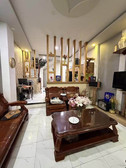 Nhà mặt tiền đường Quách Điêu, 68m², giá 4.3 tỷ - Chính chủ bán gấp!