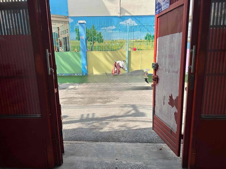 Nhà nguyên căn hẻm xe hơi Nguyễn Văn Thương, 120m² giá 13 triệu - Phù hợp văn phòng và kinh doanh!