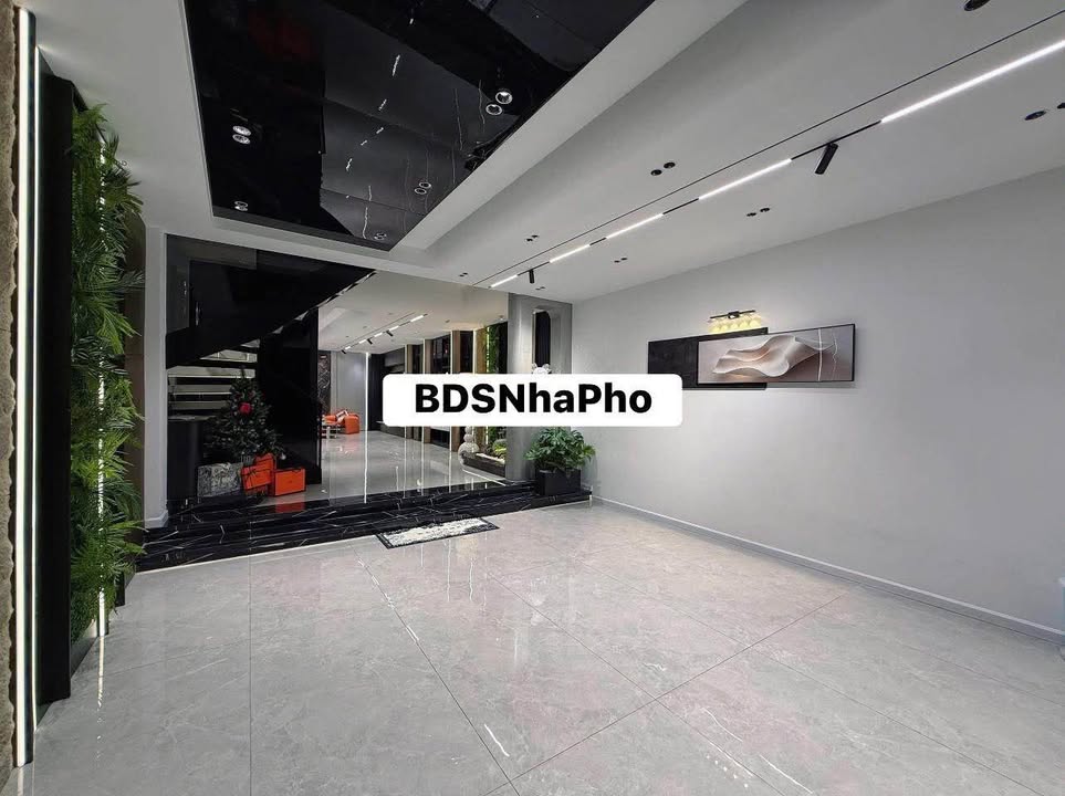 Nhà mặt tiền Nguyễn Tri Phương, Đà Nẵng 82m² - Phù hợp kinh doanh spa