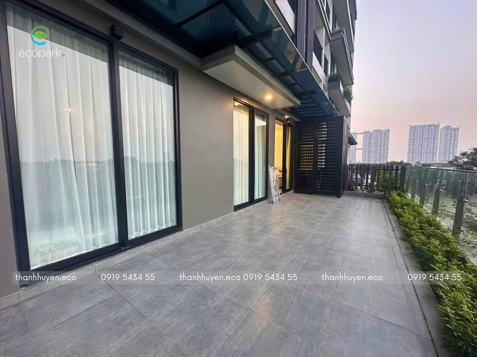 Căn hộ Sky Forest, Hưng Yên 2PN giá 10 triệu - Sân vườn siêu rộng, dọn vào ở ngay!