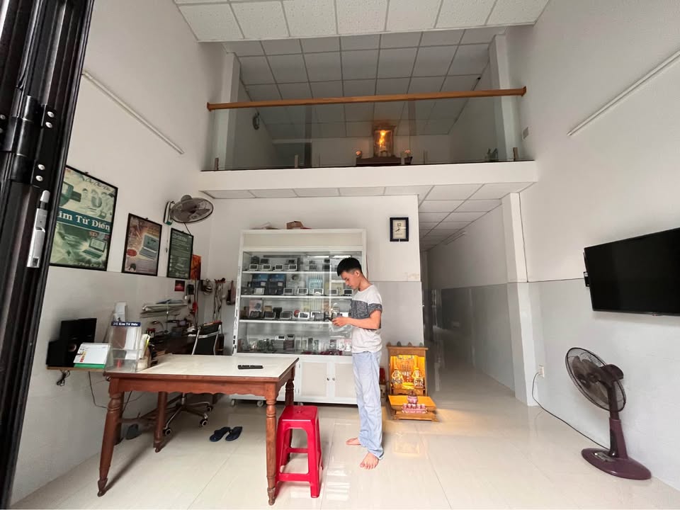 Nhà mặt tiền đường Đồng Trí 4, Hoà Minh, Đà Nẵng 76.5m² giá 4.35 tỷ - Không thể bỏ lỡ!