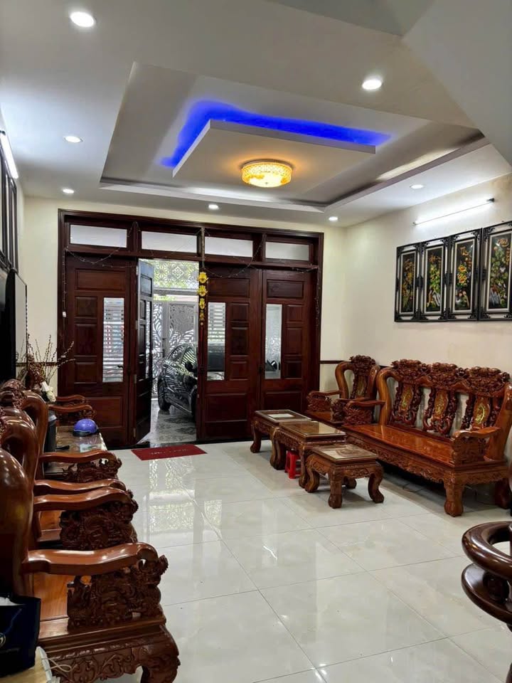 Nhà 3 tầng Trần Tử Bình, Phước Long A - 96.9m² giá 10 tỷ - Sổ hồng hoàn công sẵn sàng giao dịch!