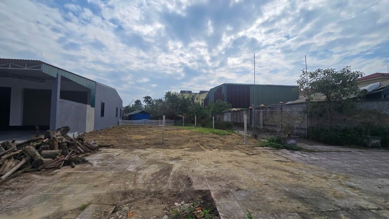 Đất kinh doanh mặt đường Lê Bình, phường Nguyễn Du, 167m² - Giá thương lượng hấp dẫn!