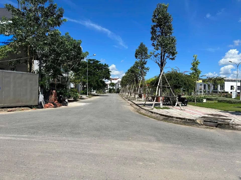 Đất nền biệt thự 200m² tại KDC Công Trình 8 Cần Thơ - Đối diện công viên lớn!