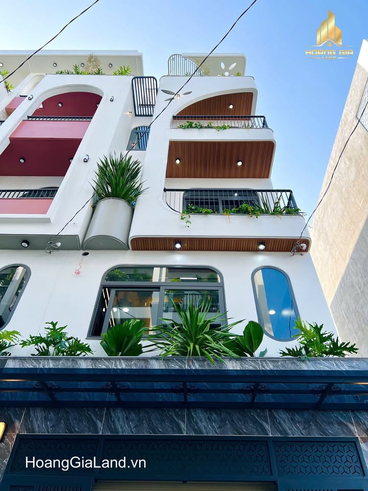 Nhà phố Thạnh Xuân 72m² giá 7.2 tỷ - Thiết kế hiện đại, xe hơi vào nhà!