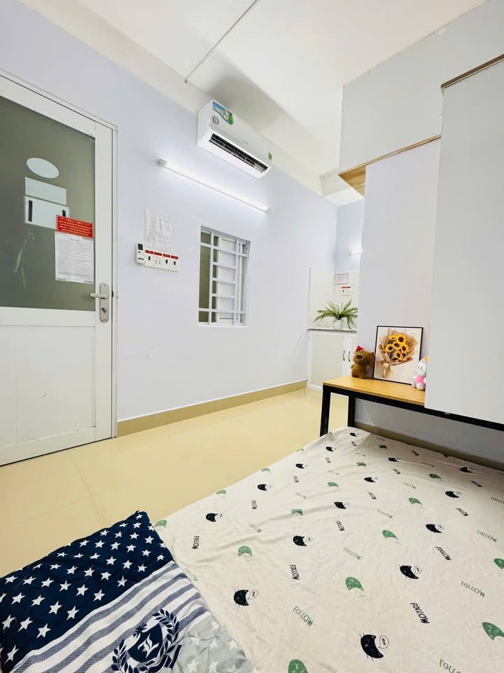 Phòng cho thuê 404/6 Cộng Hòa, Tân Bình chỉ 3.4 triệu - An ninh 24/7, giờ giấc tự do!