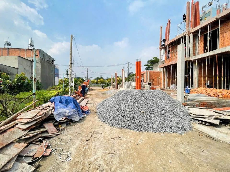 Đất nền đường TL37, phường Thạnh Lộc, quận 12, 108m² giá 4.37 tỷ - Đầu tư sinh lời ngay!
