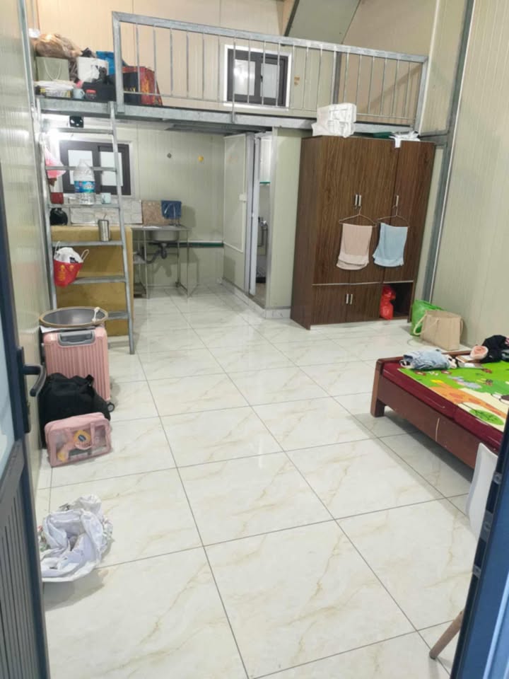 Phòng cho thuê gần ngã tư Vạn Phúc, 30m² - Không giới hạn người ở!