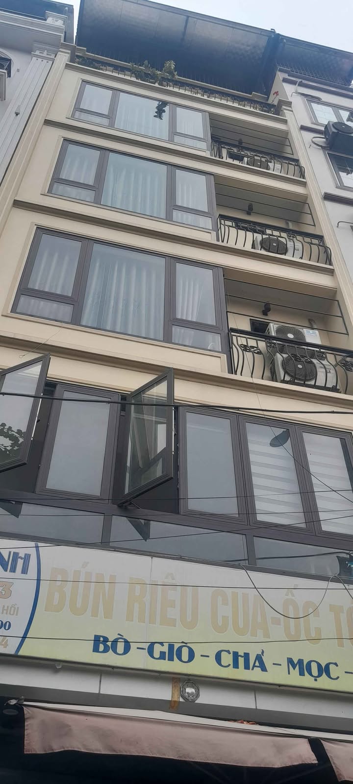 Nhà kinh doanh mặt phố Ngọc Hồi 30m² giá 13 tỷ - Siêu hiếm, ô tô đỗ cửa!