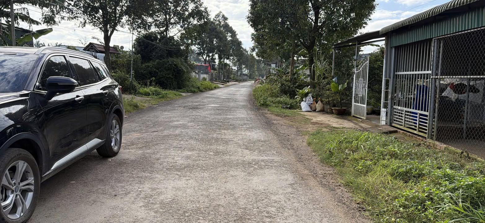 Đất nền thôn 2 xã Ea Kar 400m² giá 1 tỷ - Đầu tư sinh lời hấp dẫn!