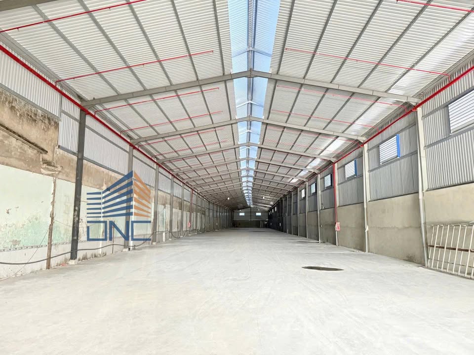 Cho thuê kho 2000m² mặt tiền QL 61C, Phong Điền, Cần Thơ - Giá chỉ 90 triệu/tháng!
