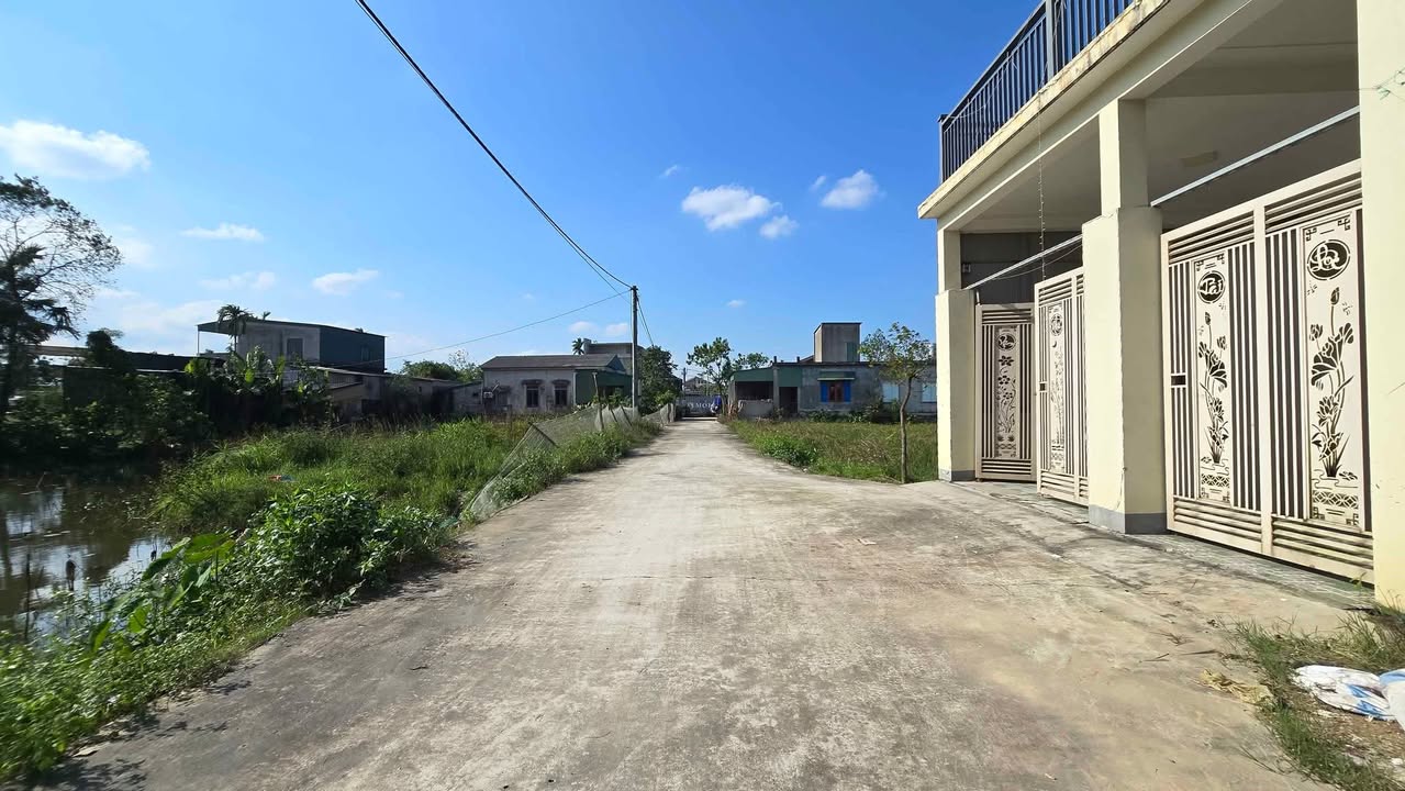 Đất nền TDP Bình Tiến - Phường Hà Huy Tập 122,5m² giá 1.9 tỷ - Vị trí đắc địa, giao thông thuận tiện!