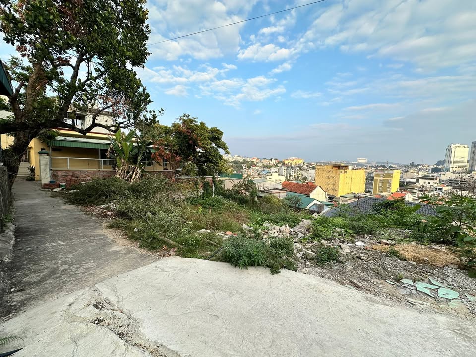 Đất nền trung tâm Yết Kiêu, Hạ Long 72m² giá 1.25 tỷ - Đầu tư lý tưởng!