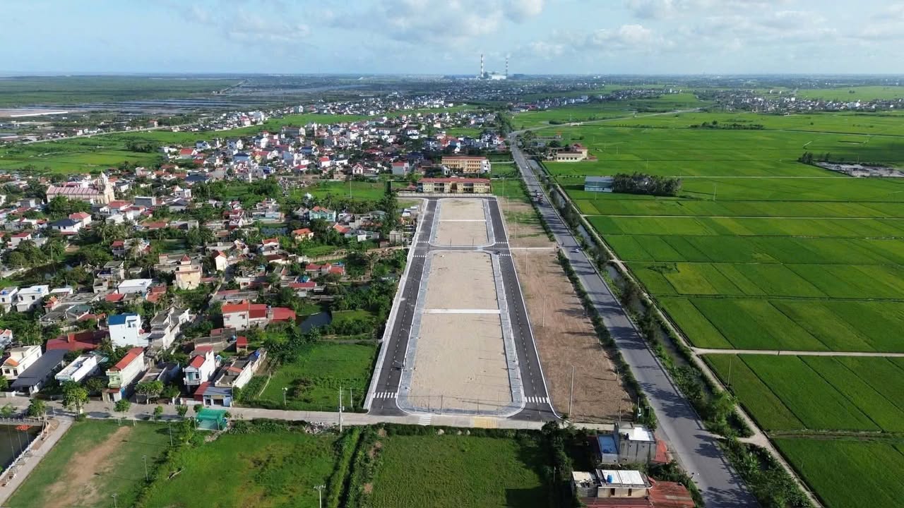 Đất nền đường Quốc Lộ 37 Thái Ninh 90m² giá 2 tỷ - Cơ hội kinh doanh tuyệt vời!