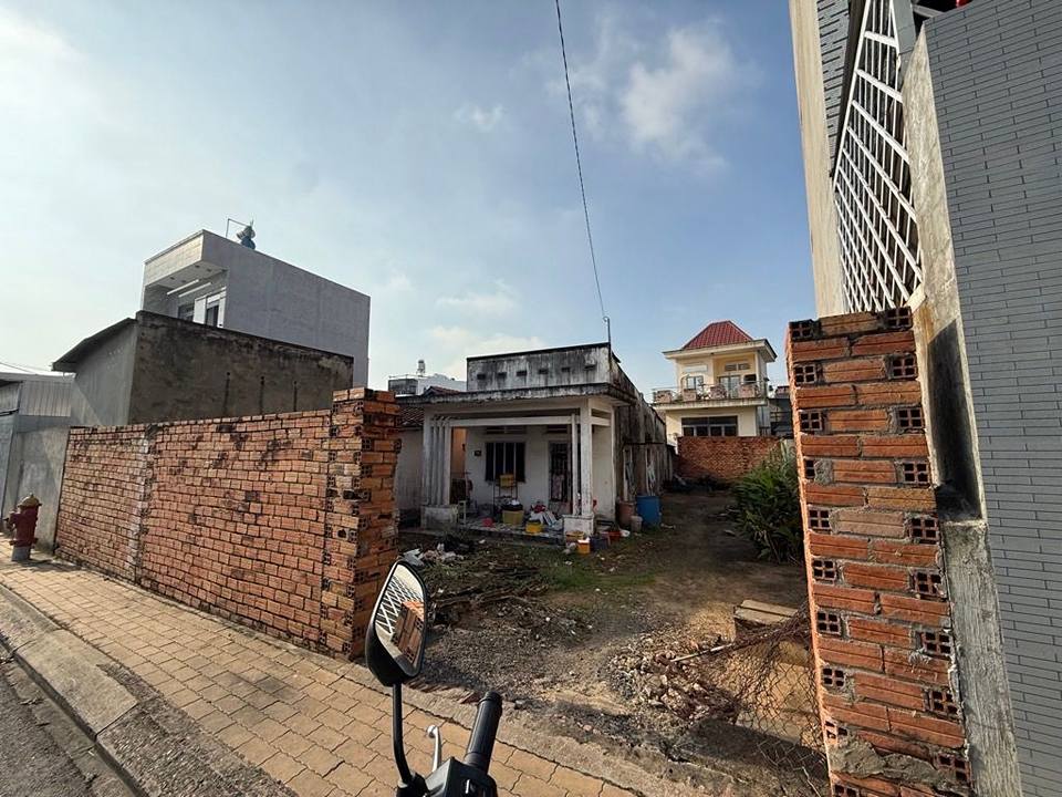 Đất nền 140m² Tăng Nhơn Phú A - Giá 8 tỷ - Vị trí đắc địa, tiện ích đầy đủ!