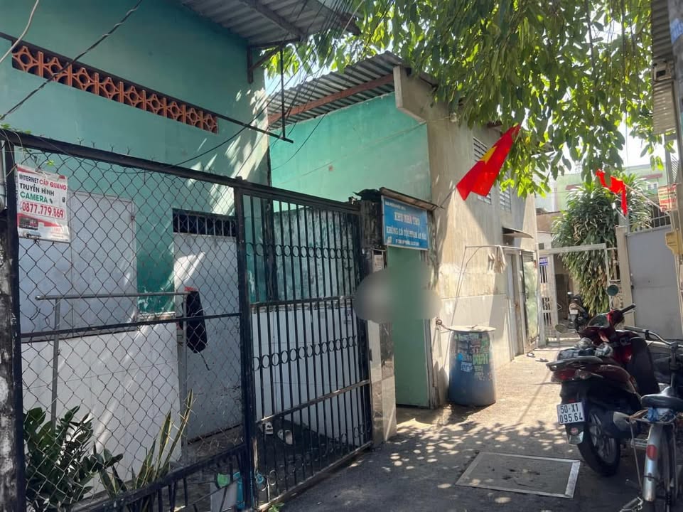 Đất nền Thủ Đức 211.6m² giá 12.696 tỷ - Bán gấp đất tặng nhà cấp 4 và 12 phòng trọ cho thuê