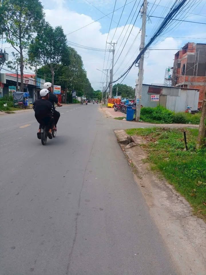 Đất nền Trà Vinh 138m² giá 1.3 tỷ - Vị trí đẹp gốc 2 mặt tiền!