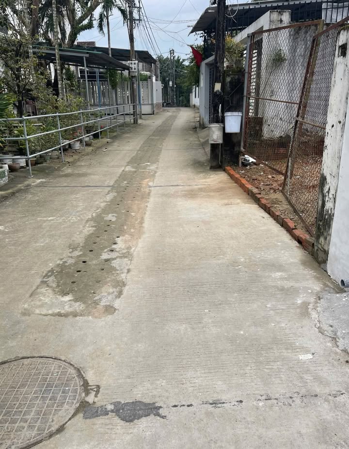 Nhà 2 tầng mới đẹp tại Nguyễn Trãi, Quảng Ngãi 155m² - Ô tô vào tận nơi!