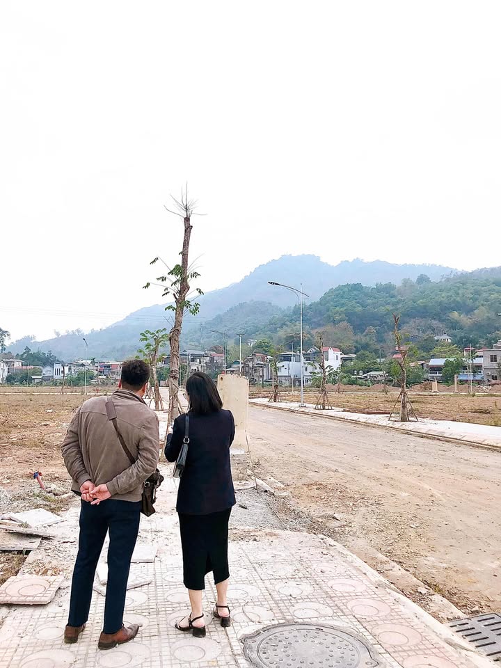 Đất nền Dân Chủ, Hòa Bình 100m² - Đầu tư sinh lời ngay!