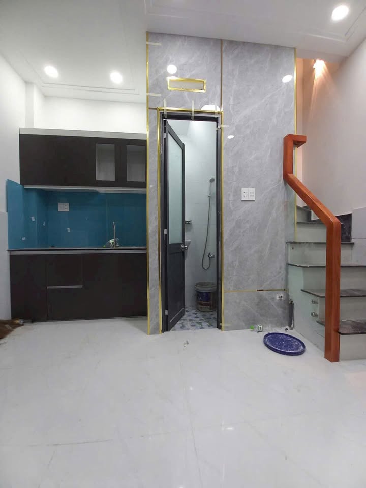 Nhà phố Quận 12 24m² giá 900 triệu - Sổ hồng chính chủ, gần khu công nghiệp Tân Bình!