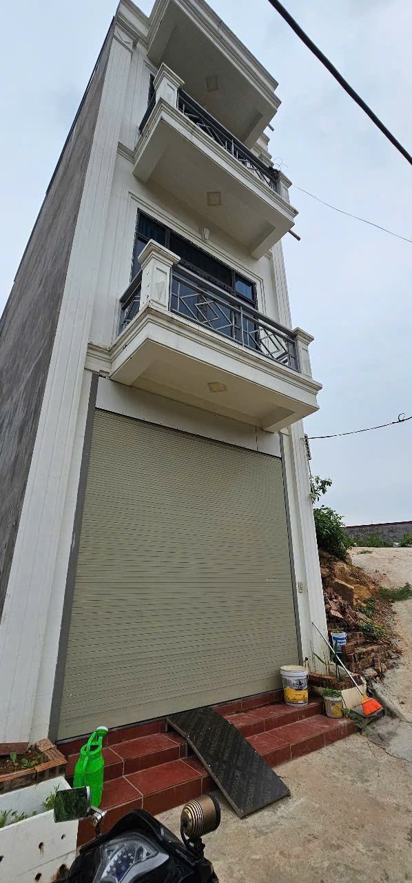 Nhà 3 tầng Vân Dương, Bắc Ninh 58m² giá 2.x tỷ - Phong thủy đẹp, ô tô vào tận nhà!