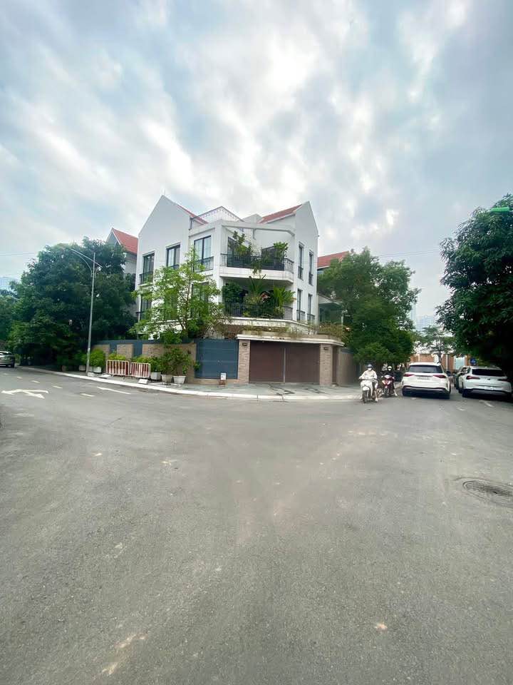 Đất nền Nguyễn Xuân Khoát, Bắc Từ Liêm 140m² - Sổ đỏ chính chủ, giá thỏa thuận!