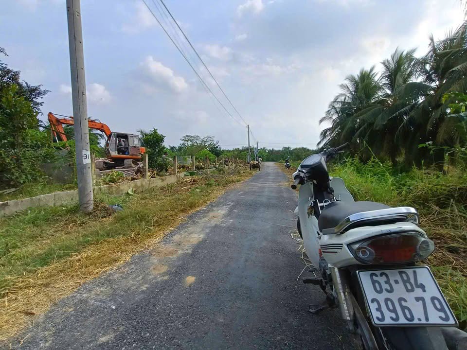 Đất nền 350m² ấp Hòa Mỹ, Bình Ninh, Tiền Giang giá 630 triệu - Đầu tư lý tưởng!