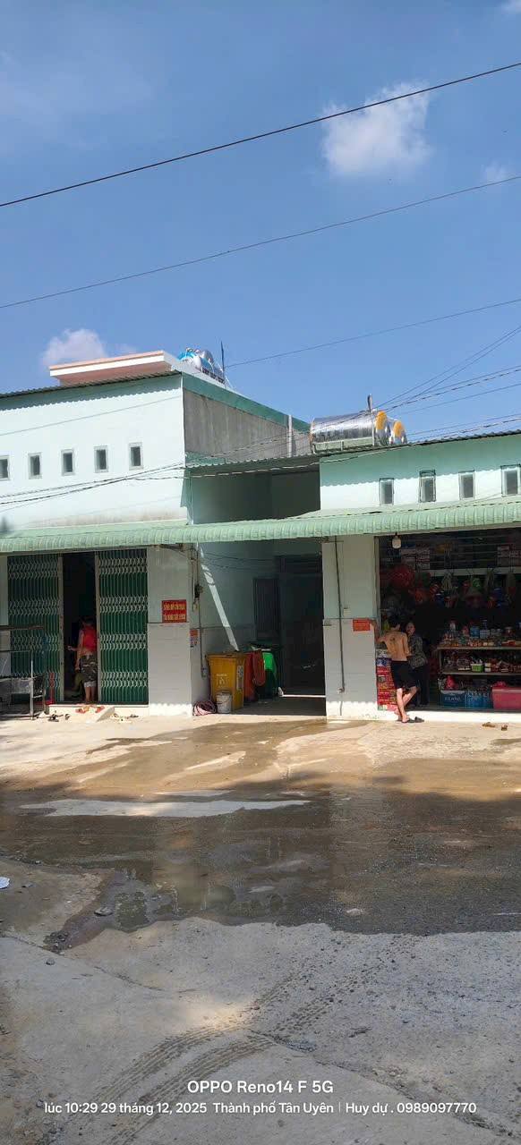 Cặp trọ khu phố 6, phường Uyên Hưng, Tân Uyên, 1.092m² giá 10 tỷ - Đầu tư sinh lời ngay!