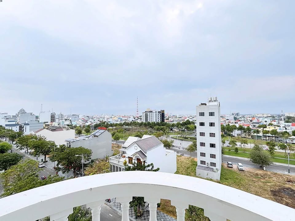Khách sạn 7 tầng tại Ocean Dunes, Phan Thiết, 280m² - Đầu tư sinh lời ngay!