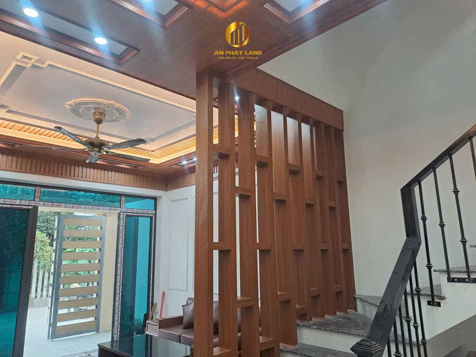 Nhà đẹp 3 tầng đường Nguyễn Công Trứ, Ninh Sơn 79.5m² - Sẵn sàng vào ở!