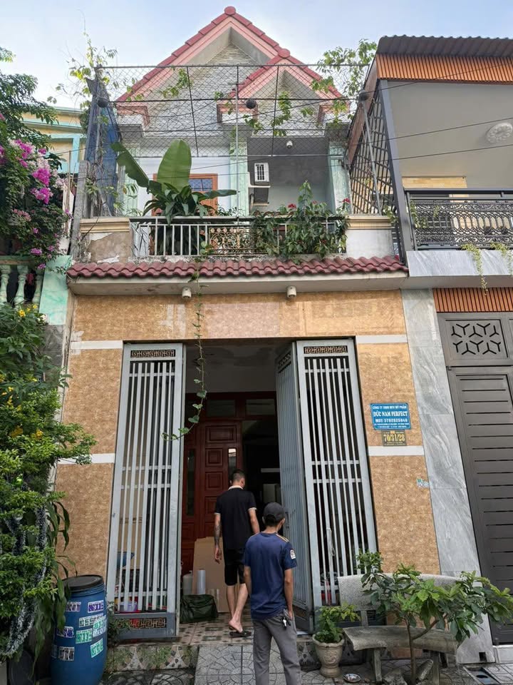 Nhà riêng Tân Bình, Dĩ An 64m² giá 4.25 tỷ - Vị trí vàng gần trường học!