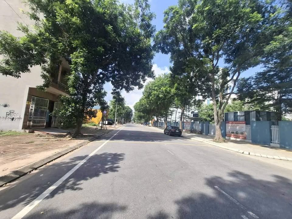 Đất nền đường Nguyễn Thị Minh Khai, Bắc Ninh 81m² giá 9 tỷ - Vị trí đắc địa gần trường Quốc tế!