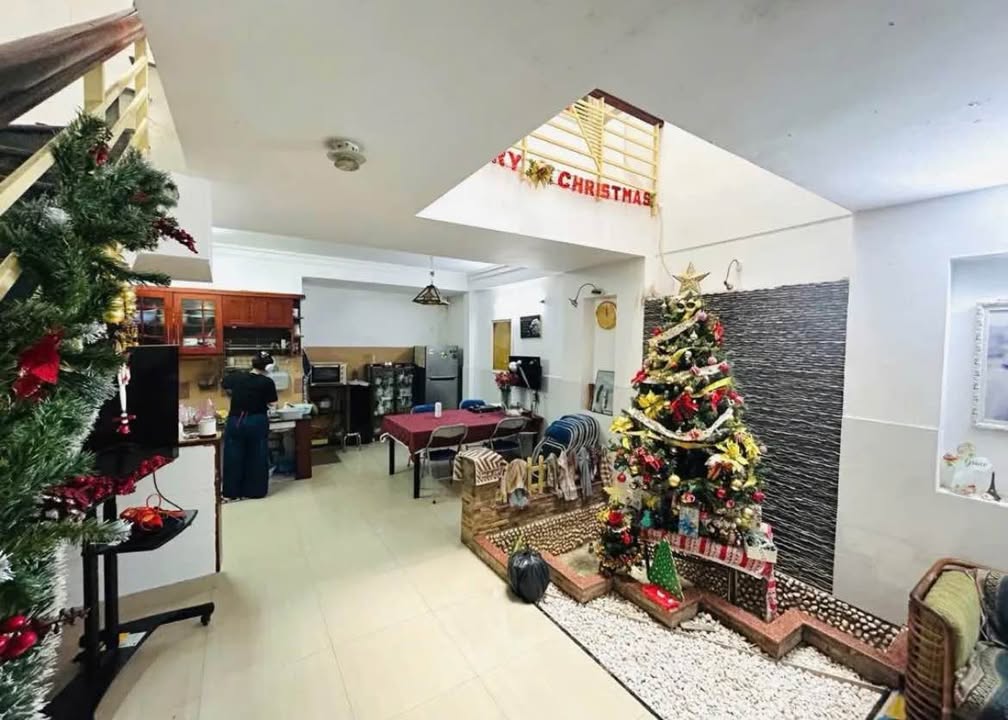 Nhà 2,5 tầng kiên cố tại Đà Nẵng 62,6m² giá 4,x tỷ - Vào ở ngay!