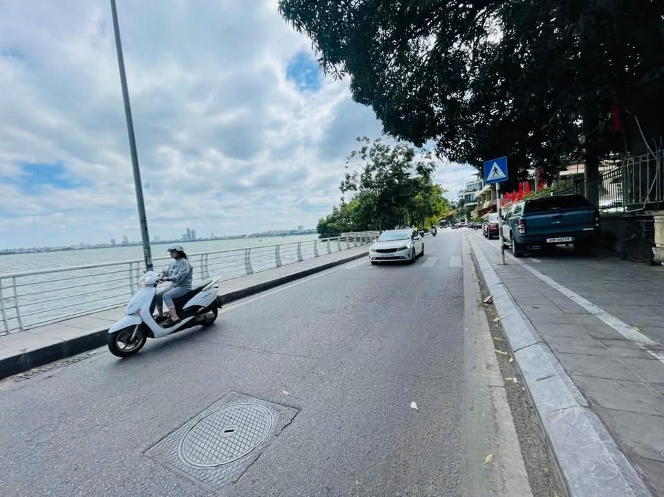 Chính chủ bán CHDV Trích Sài Tây Hồ 120m² giá 27 tỷ - Đầu tư sinh lời ngay!