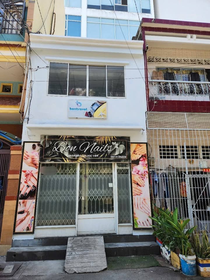 Nhà Quận 10 - 49.7m² giá 4.95 tỷ - Dòng tiền ổn định 12 triệu/tháng!