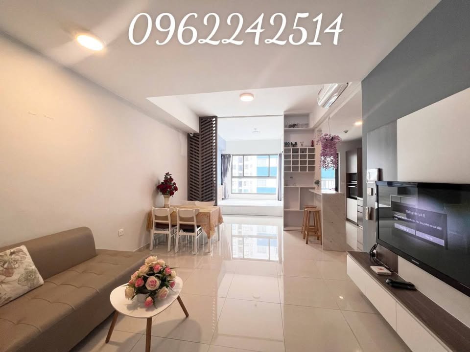 Căn hộ Botanica Premier Tân Bình 55m² giá 14 triệu - Vào ở ngay với nội thất cao cấp!