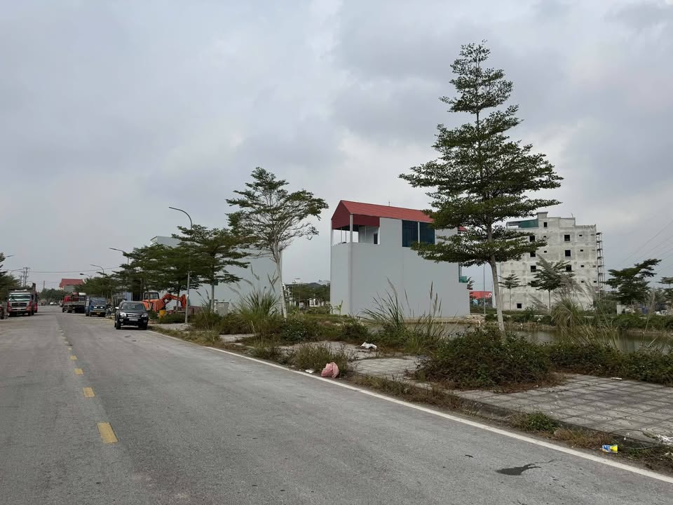 Đất nền Dương Đình Nghệ 120m² giá 2 tỷ - Vị trí trung tâm tiềm năng!