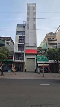 Nhà mặt tiền Hùng Vương, Quận 5, 103m² giá 50 tỷ - Đầu tư sinh lời ngay!