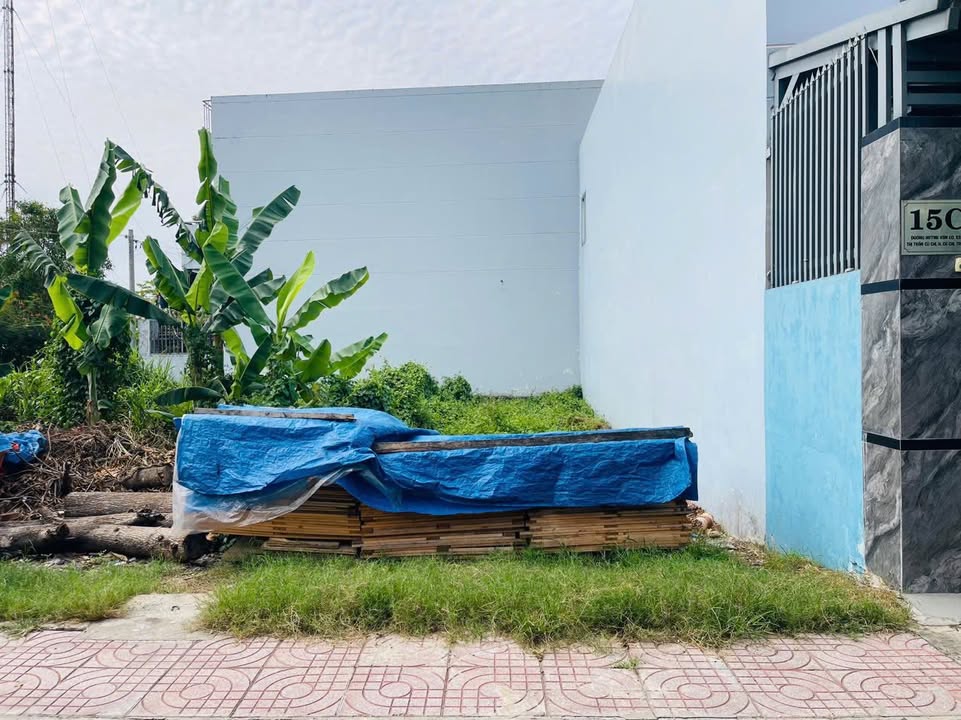 Bán FrontHouse mặt tiền đường Huỳnh Văn Cọ, Củ Chi 77m² - Giá thương lượng hấp dẫn!